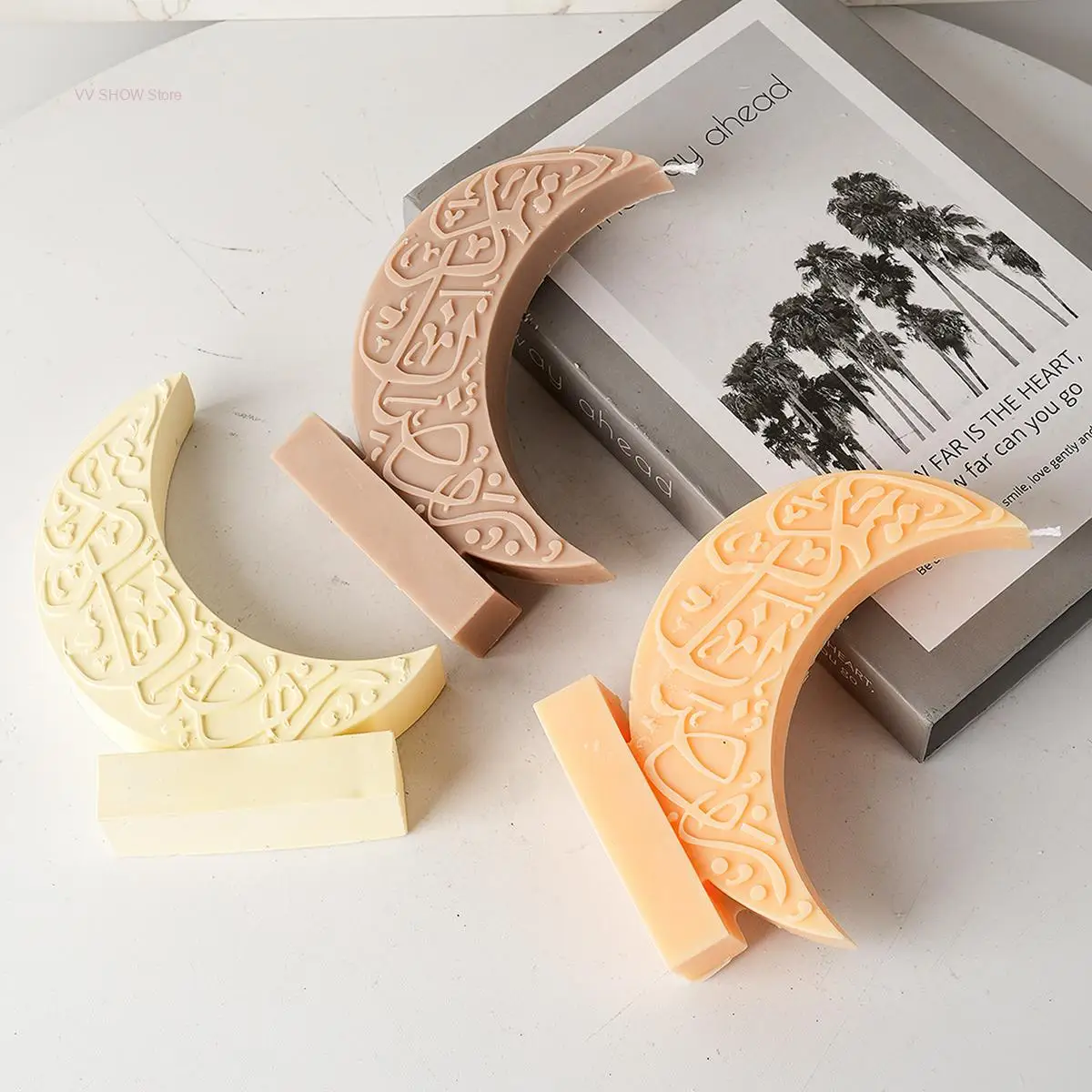 Силиконовая форма в виде луны для создания 3D-изображения