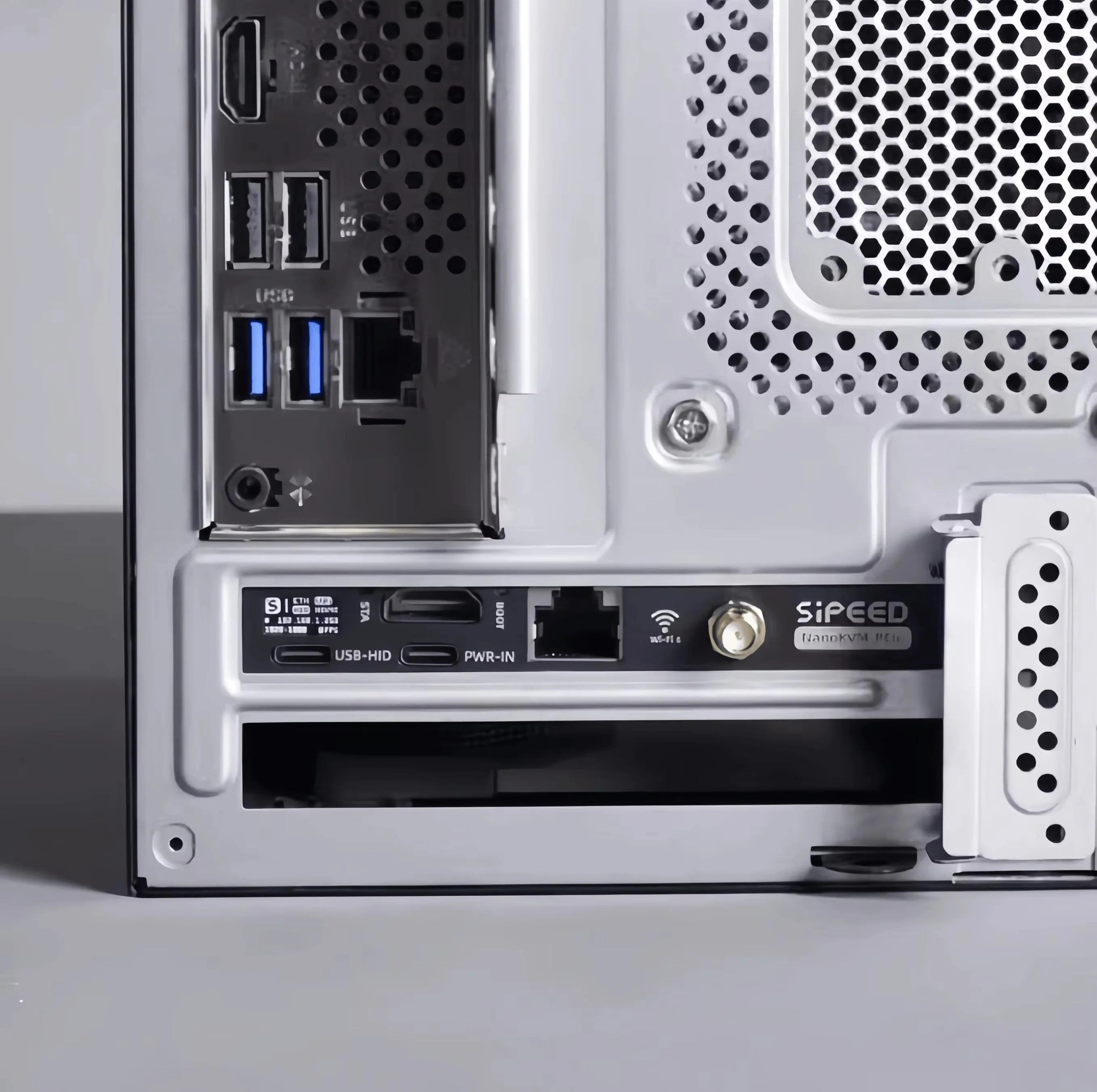 Фото DroMaSipeed NanoKVM-PCIe PiKVM Мини-сервер для удаленного управления и обслуживания с HDMI №4