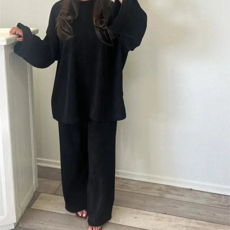 Однотонные вельветовые брюки женские осенне-зимние свободные с длинными