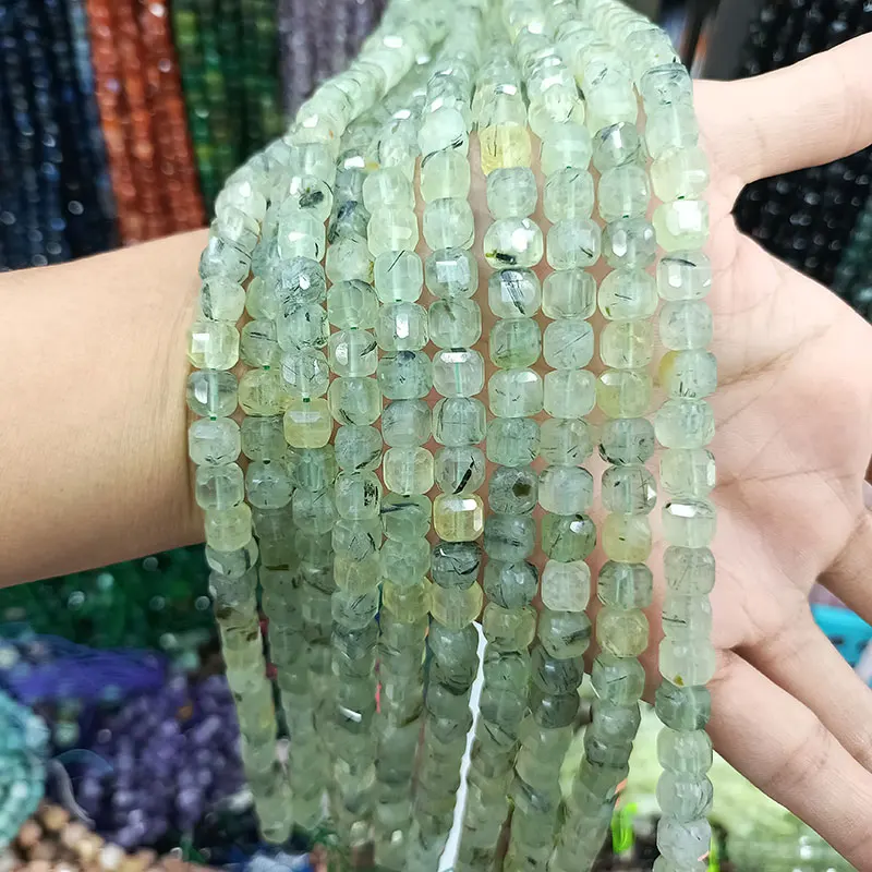 Граненые бусины из натурального пренита 6-8 мм квадратные кубические