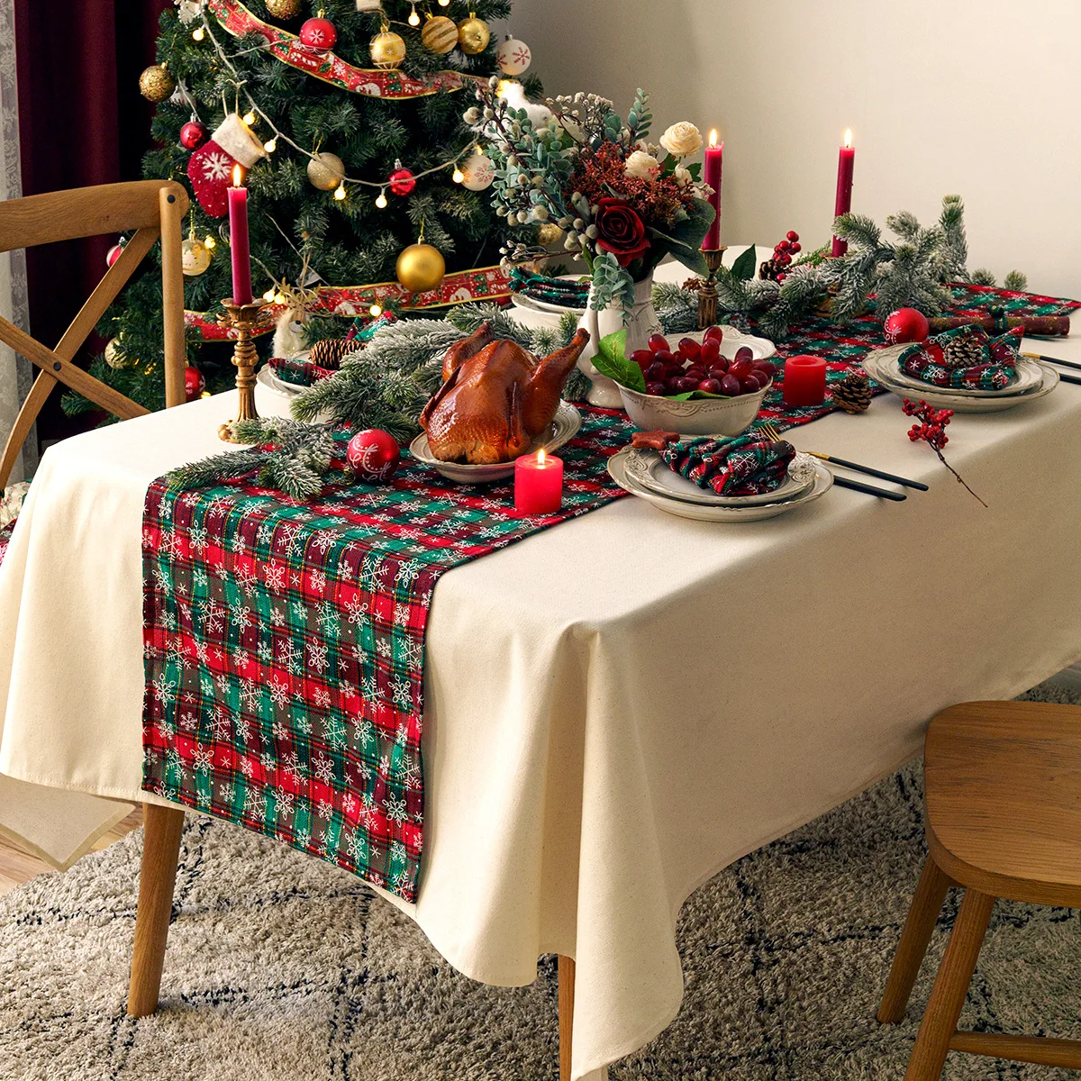 

Green Snowflake Plaid Table Runner for Christmas New Year Party Decoration Tablecloth Placemat Table Mat navidad Table Runner