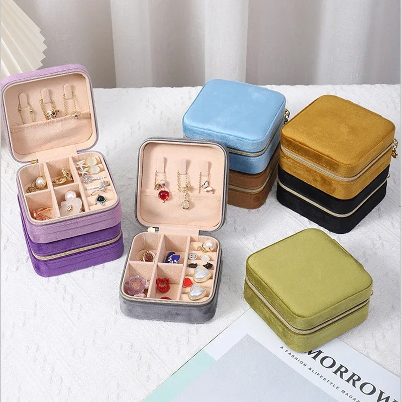 Фото Velvet Jewelry Box For Women Necklace Ring Earrings Organizer Holder Travel Portable Zipper Square Jewelry Storage Case №2