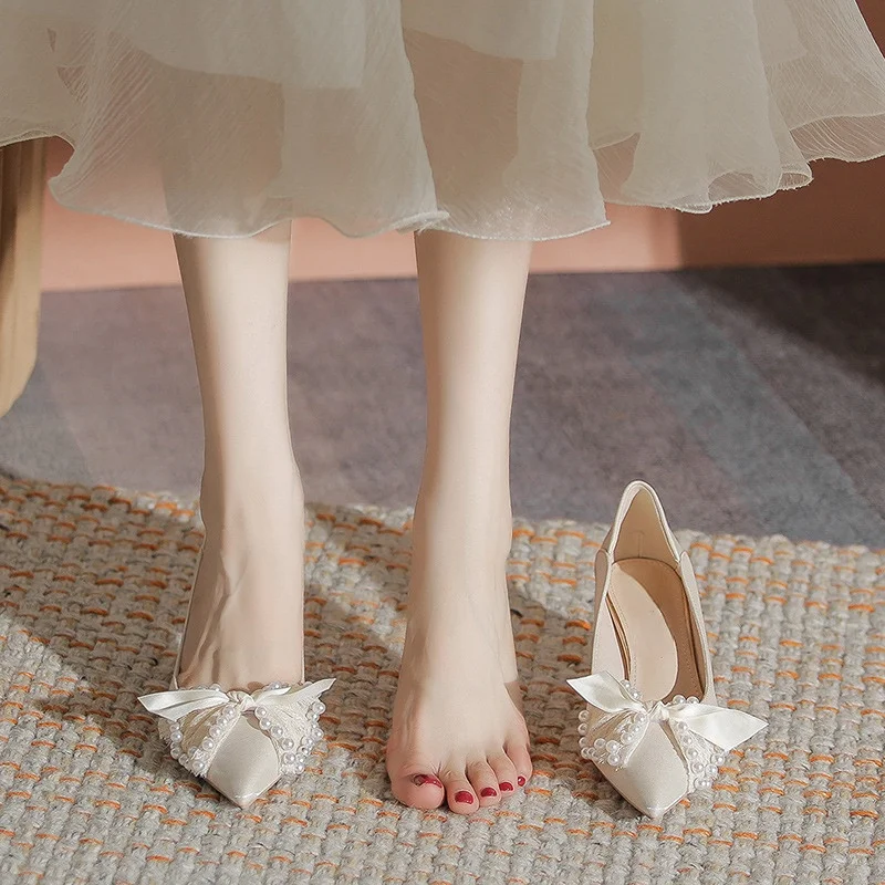 

Женские туфли на высоком каблуке, новые модные туфли с закрытым носком и острым носком, женские свадебные туфли для банкета, женская обувь с бисером, 2023