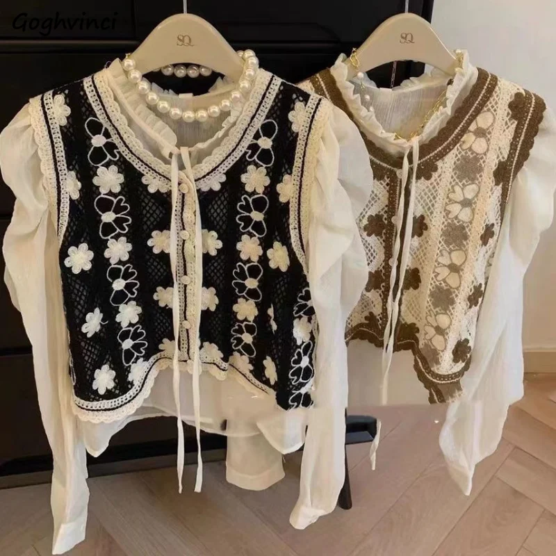 

Embroidery Vests Women Hollow Out Vintage Flower Elegant Korean Style Loose Casual Ulzzang Female V-neck Fashion Cozy Tender Ins