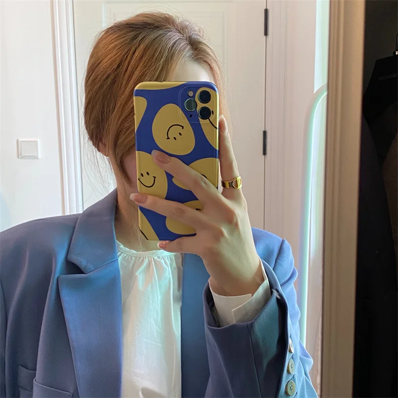 

Ins Hot Cute Funny Smile Face Phone Case For Iphone 13 12 Pro 11 X XR XS Max 8 7 Plus Slim Lens Protection Shockproof Back Cover