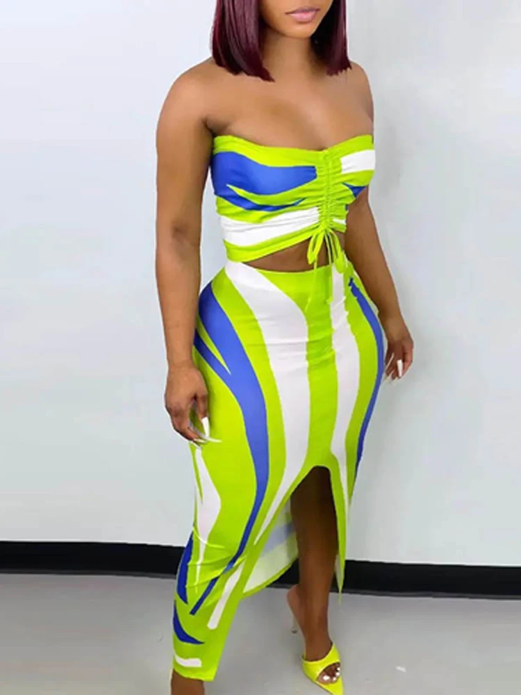 

2022 New Off Shoulder Chest Wrap Crop Vest Top And Tie-Up Belt Slim Bodycon Skirts Suit Printed Set Fashion Women Two Piece Set