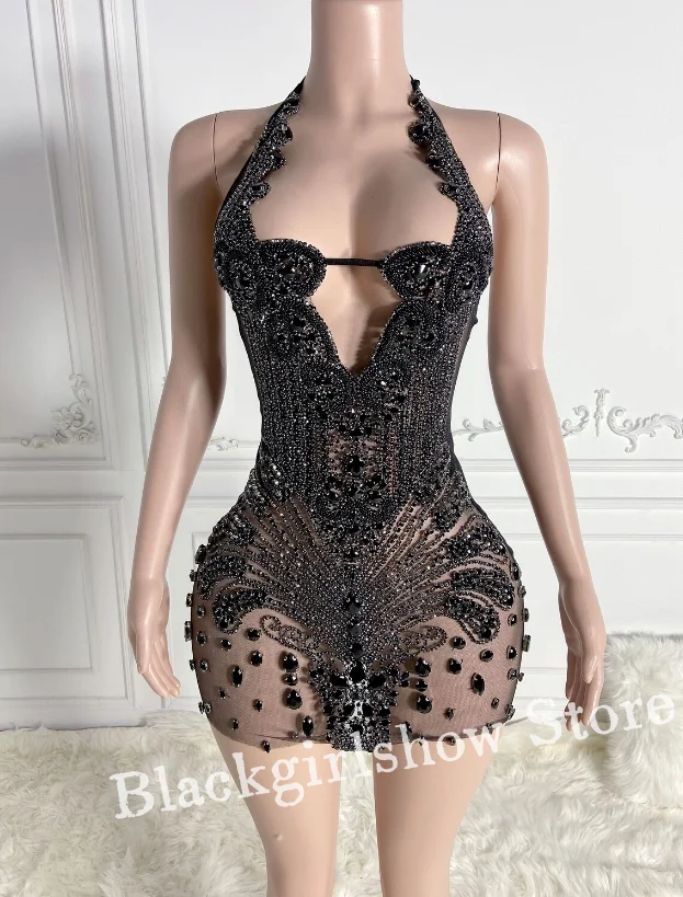 Черные коктейльные платья Gendriergarcia