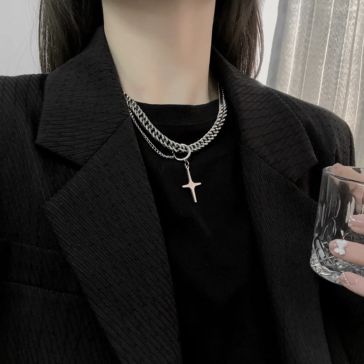 

Cross Necklace for Men,Stainless Steel Silver Layered Rope Chain Cross Pendant Necklace Simple Jewelry Gift Chain,Women Boy Girl