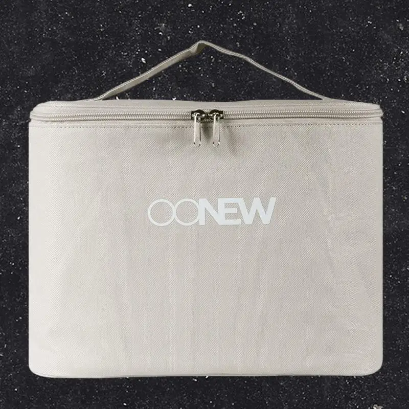 

Ultimate 3-in-1 Waterproof Supplies Storage Bag for Baby Food Processor - Keep Your Essentials Safe and Organized