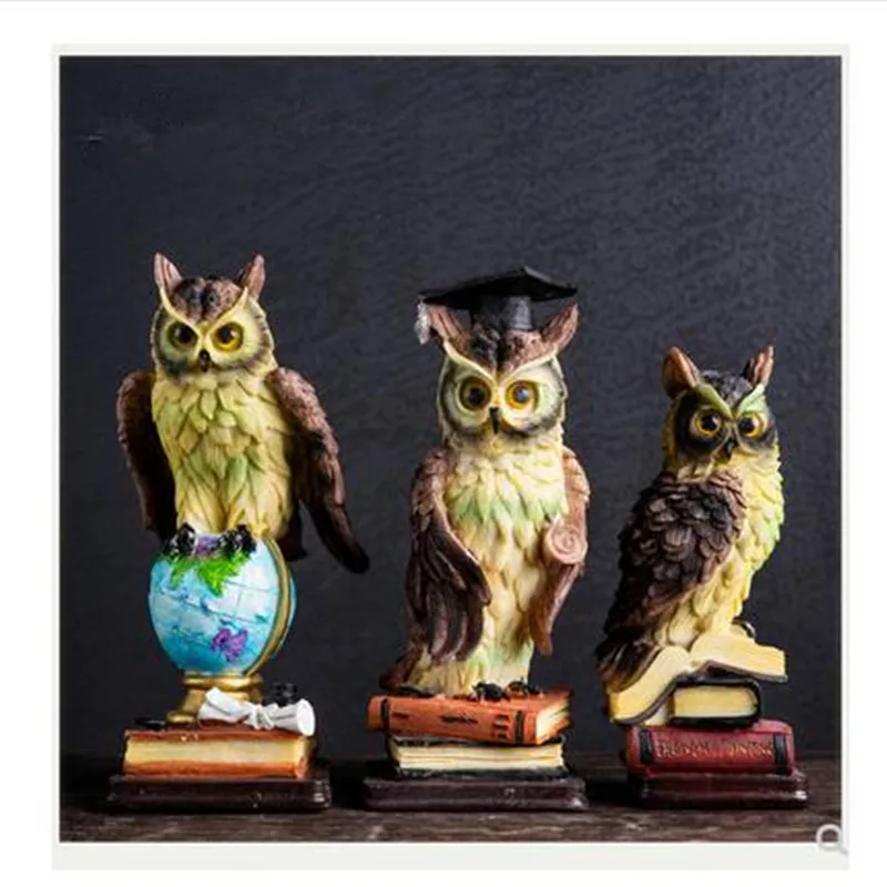 

Cute European owl statue, resin home office desk desktop decoration crafts, Harry Potter bird sculpture ornaments