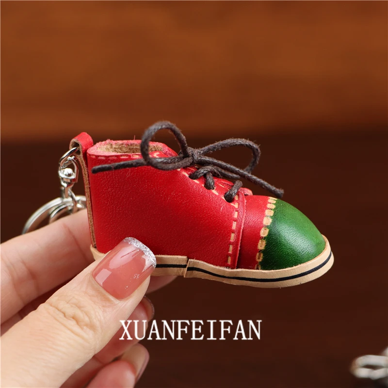 Рисунок 6 - Маленькая кожаная подвесная сумка ручной работы