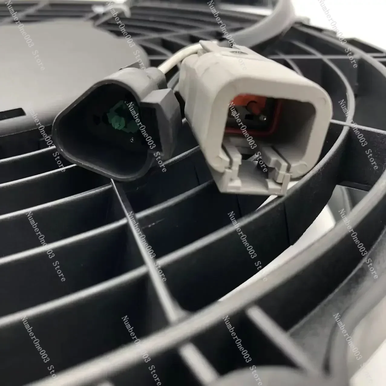 Электронный радиатор всасывающего вентилятора для деталей экскаваторов Caterpillar