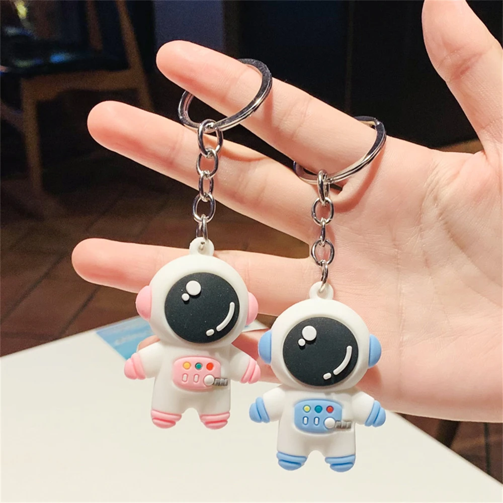 

PVC Cartoon Astronaut Space Keychain Cute Spaceman Key Chains Backpack Car Key Rings Party Favor Pendant Accessory