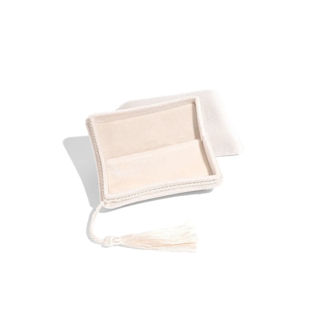 Бархатная сумка для украшений