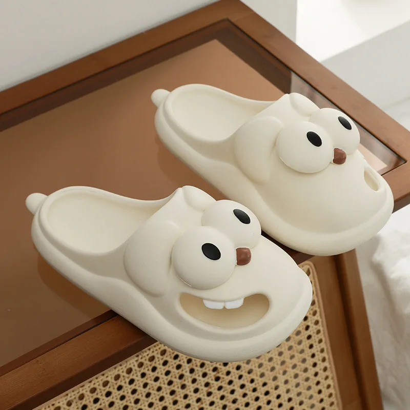 Women's slippers summer cartoon hole shoes outdoor breathable casual beach shoes cute soft-soled comfortable fashion sandals