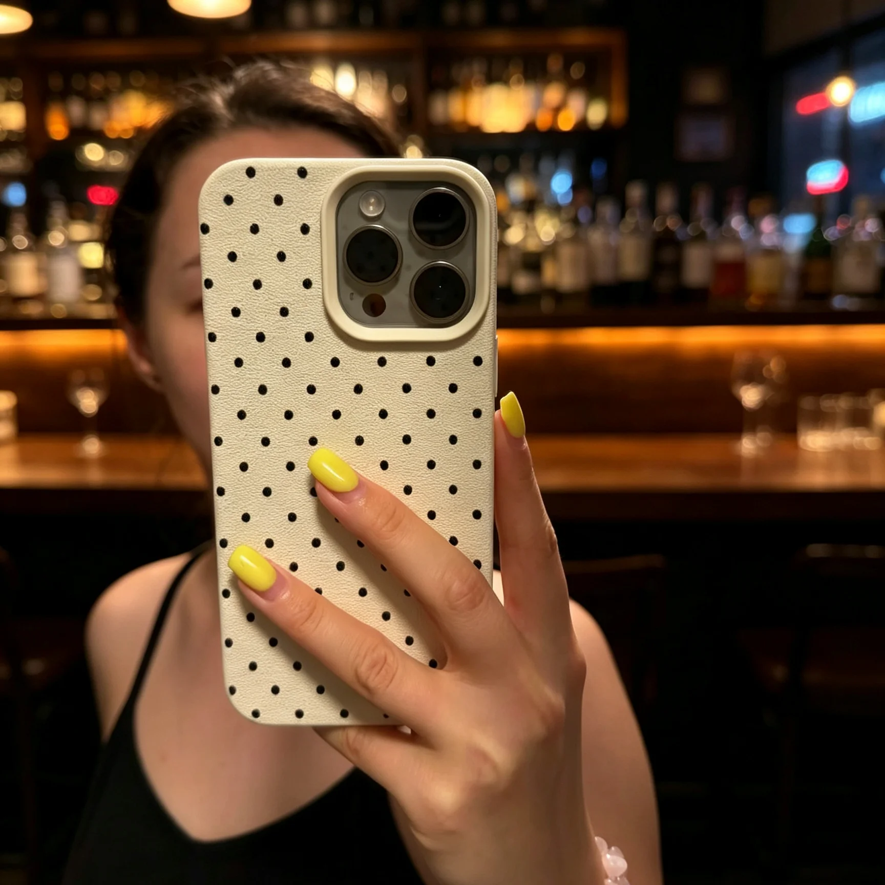 Фото Мягкий чехол для iPhone 17 Pro Max, 16 Plus, 15 Pro, 14, 13, 12, 11 и 17 Air, черный, с узором из маков и текстурой пиона №3
