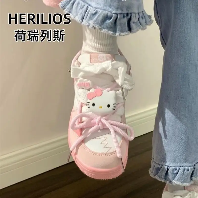 

2023 новые Мультяшные санриовые аниме Hello Kittys ботинки Ins милые летние кроссовки на толстой подошве с сердечками для девочек универсальные праздничные подарки