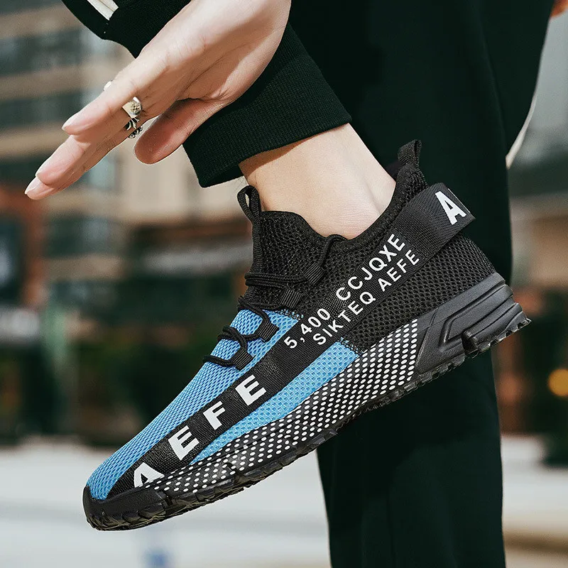 Big Size 47 Fashion Design Men Running Shoes 2023 Hot Selling Breathable Mesh Man Sport Shoes Lightweight Cheap Male Sneakers