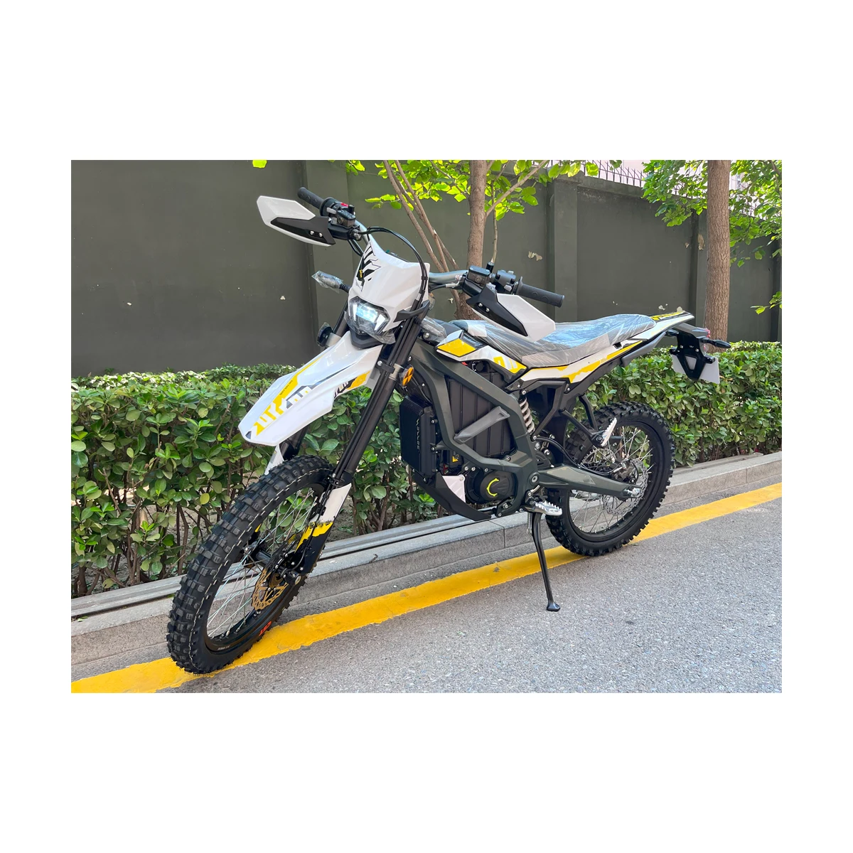 SURRON новая модель электрического велосипеда для бездорожья MX Ebike Road Legal Version 2025 Ultra