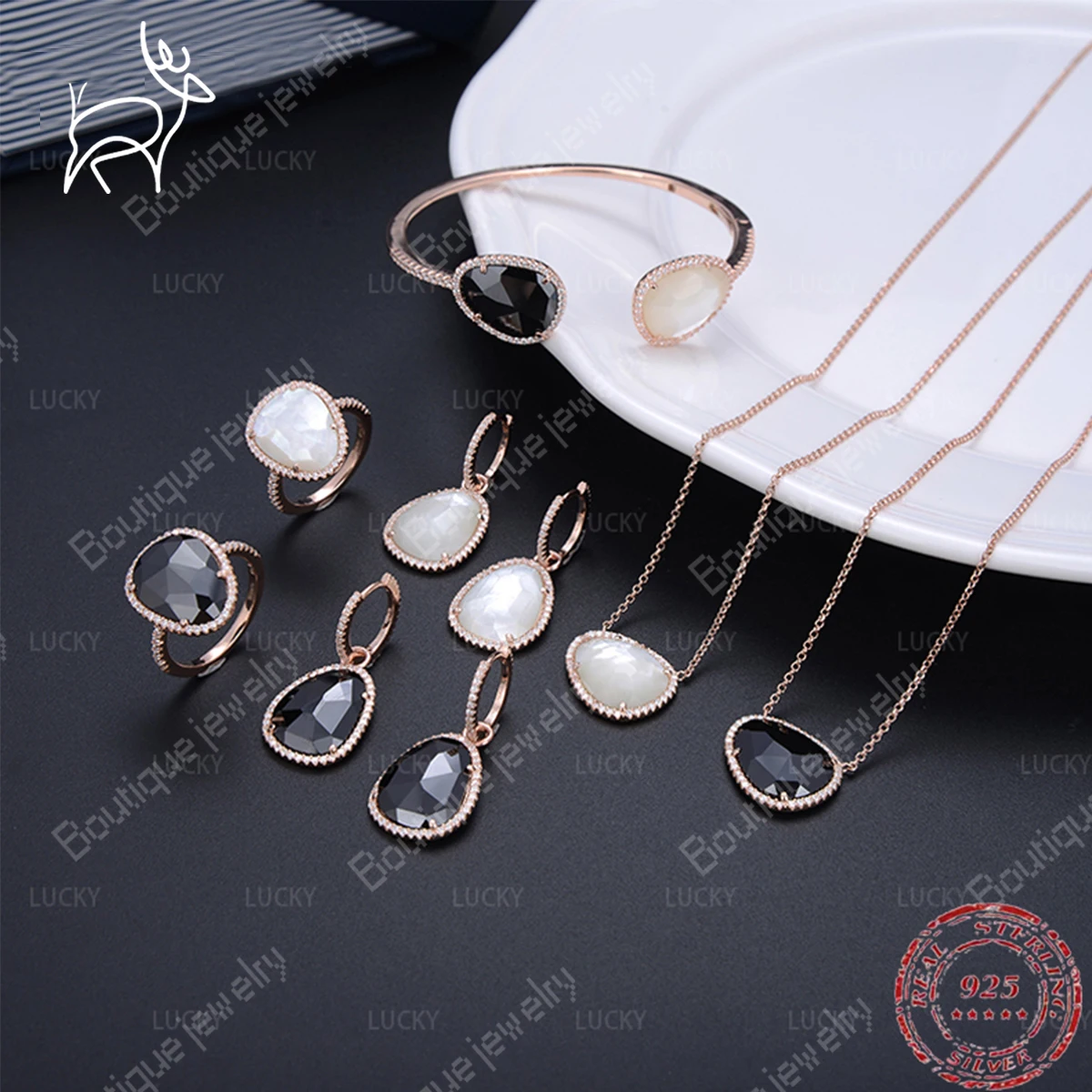

High Quality S925 Silver White Edged Mother of Pearl Earrings Necklace Bracelet Fashion Luxury Brand Monaco Jewelry