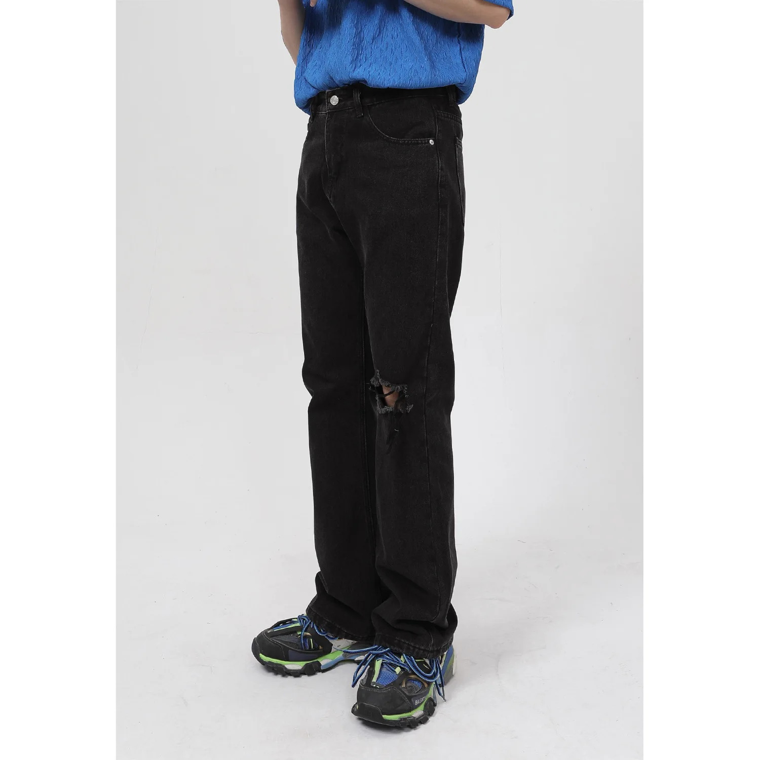 Four Seasons Korean Version Loose Hole Micro-Flare Design Jeans Men's Wide Leg Pants Men's Streetwear Ins Hot Sale Men Clothing