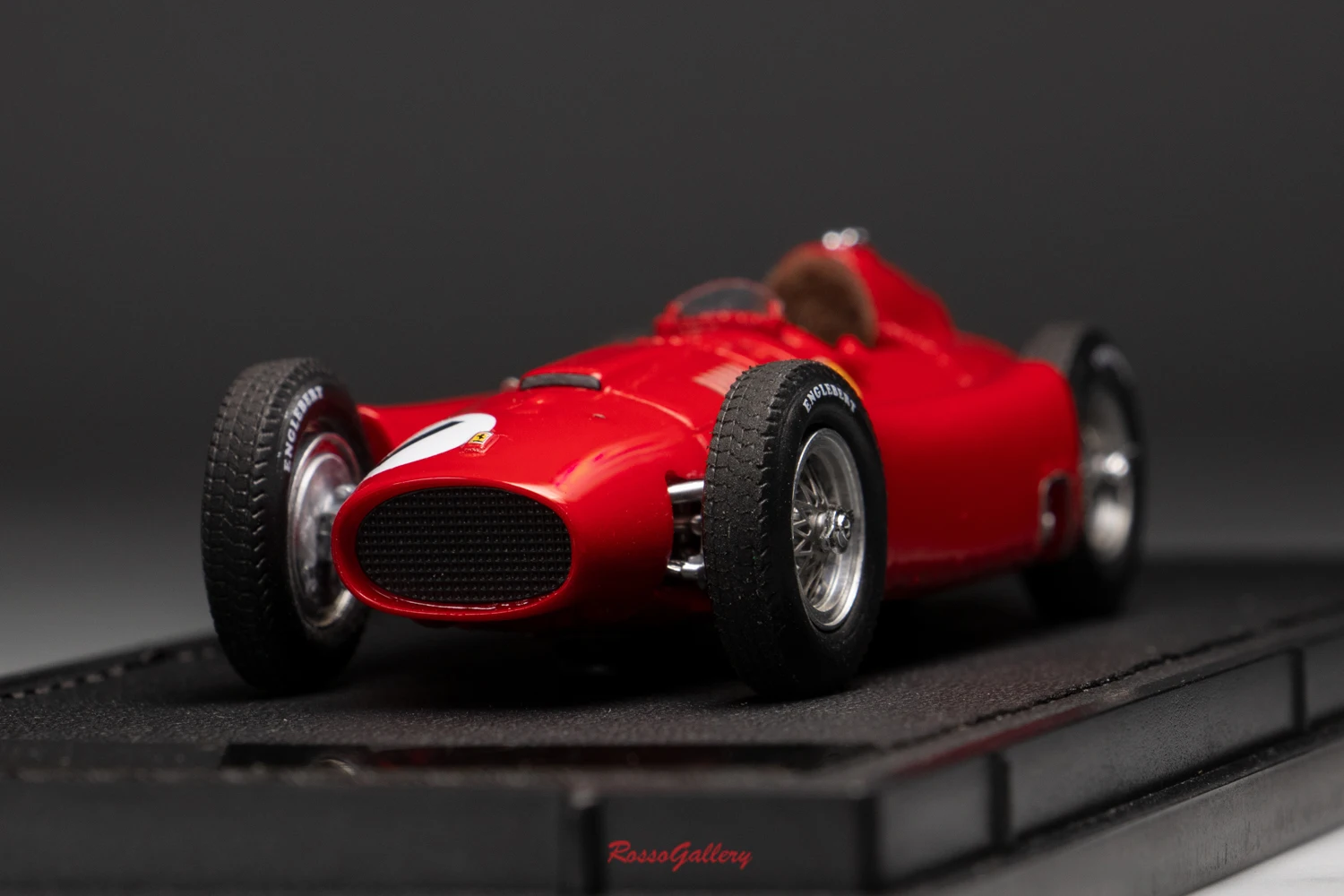 

TM TopMarques 1:43 F1 Ferrari D50 FangioBuyse 1956 RG Simulated Limited Edition Resin Alloy Static Car Model Toy Gift