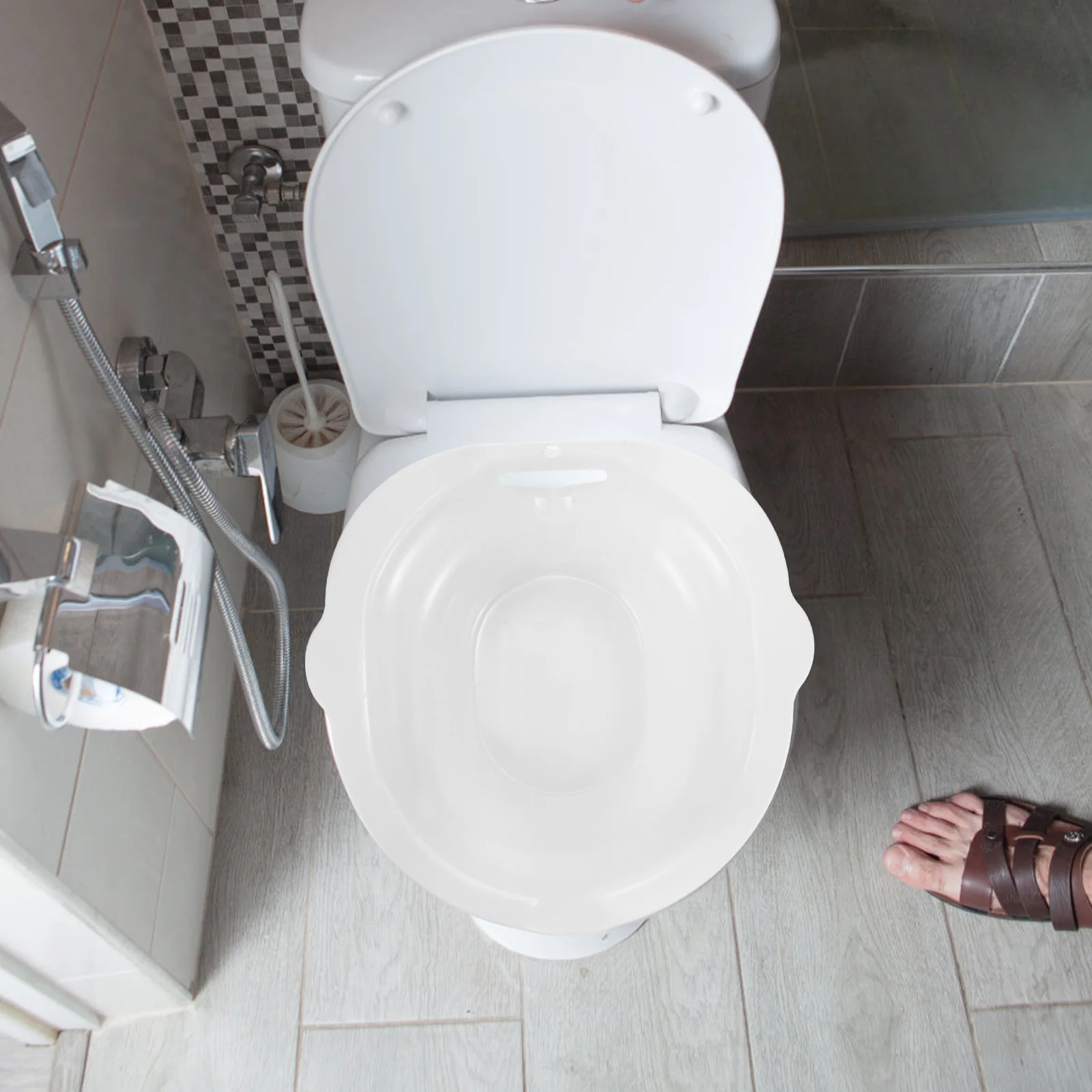 

Potty Butt Basin Bedpans for Elderly Men Women Sitz Bath Bidet Toilet Seat Hemorrhoid White Postpartum Care Wash Basins Adults