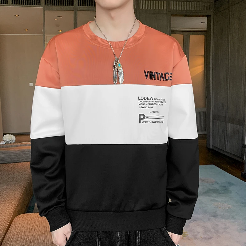 Рисунок 3 - Мужская футболка с длинным рукавом и принтом