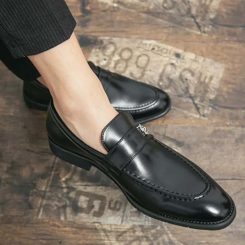 

Туфли мужские на низком каблуке, лоферы из искусственной кожи, круглый носок, дышащие, в британском деловом стиле, Повседневная модная обувь...