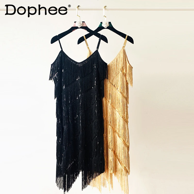 Женское вечернее платье с блестками глубоким V-образным вырезом трапециевидной