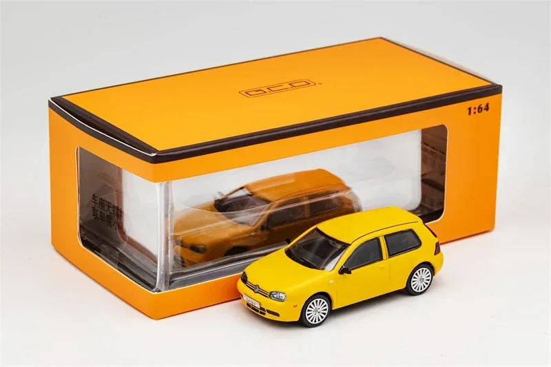 GCD 1:64 Golf 4-дверный/2-дверный литая модель автомобиля