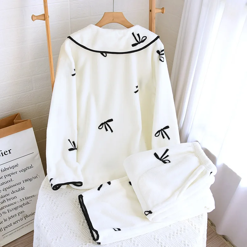 Фланелевой осенне-зимний комплект одежды для сна женщин с утолщенным и теплым