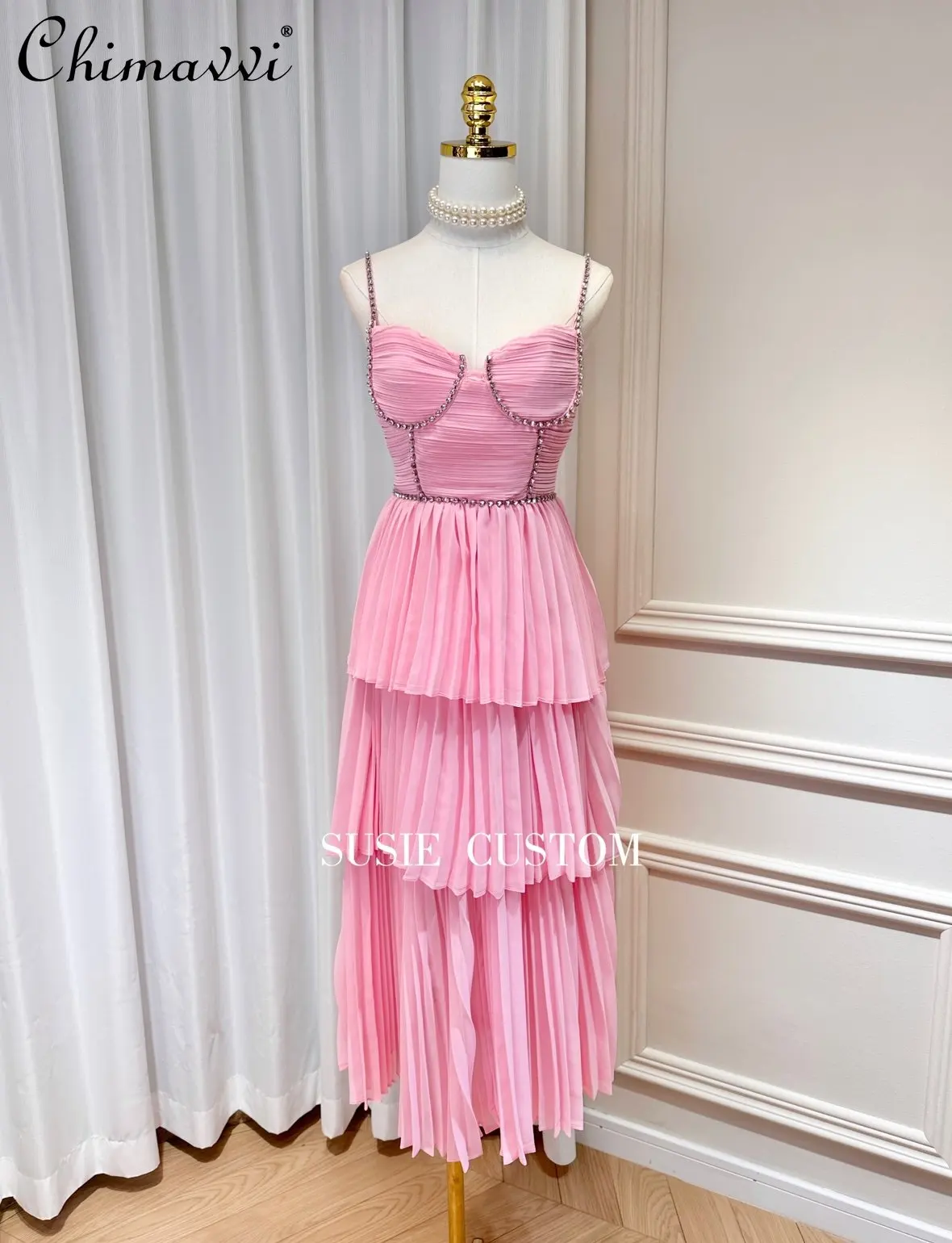 Cake Sling Dress Women 2023 Spring and Summer Light Luxury Rhinestone Chain Three-Dimensional Chest Pleated Waist Layer Dress