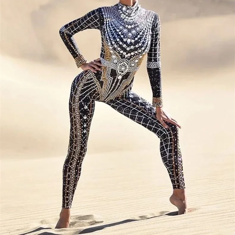 Роскошный сексуальный комбинезон-футляр с блестящими бриллиантами и длинными