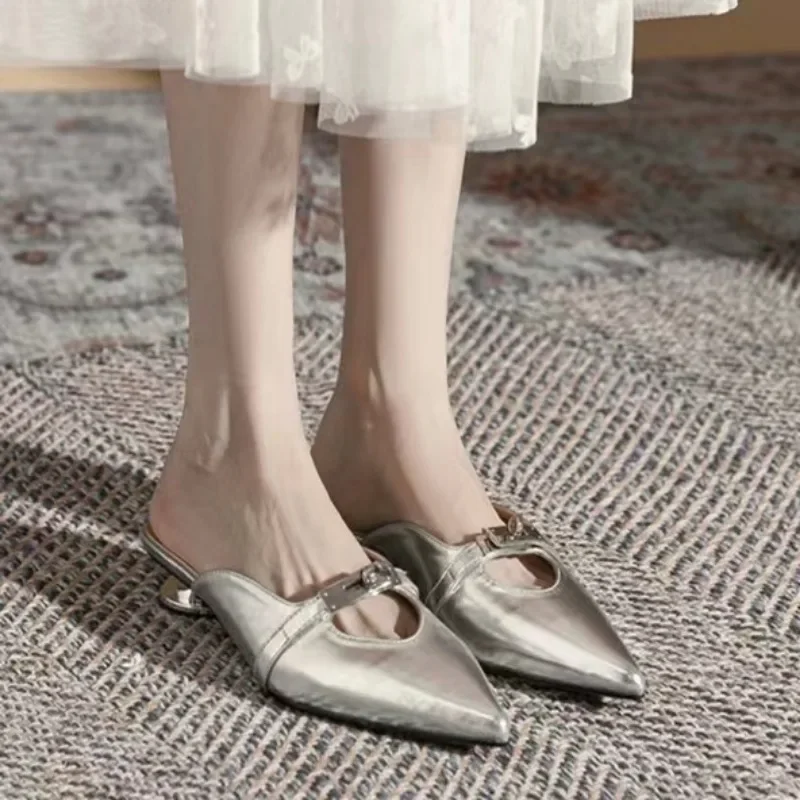 Новинка лета 2024 женские туфли на высоком каблуке остроносые модные в форме