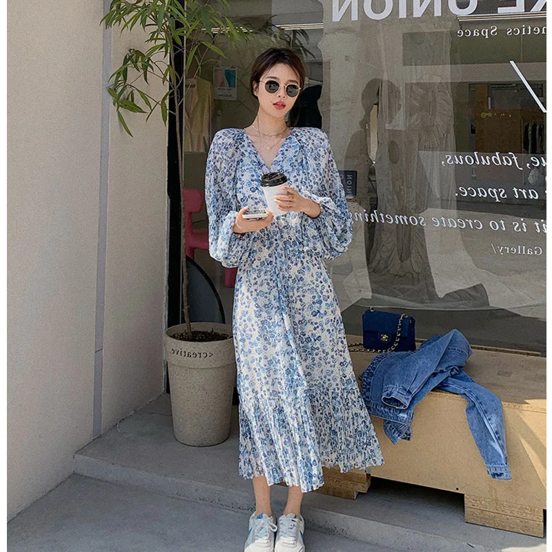 

Summer Vintage French Style Miodi Dresses for Women Chiffon Floral Print V-neck Spring and Sumemr Dress Vacation Beach Outfits