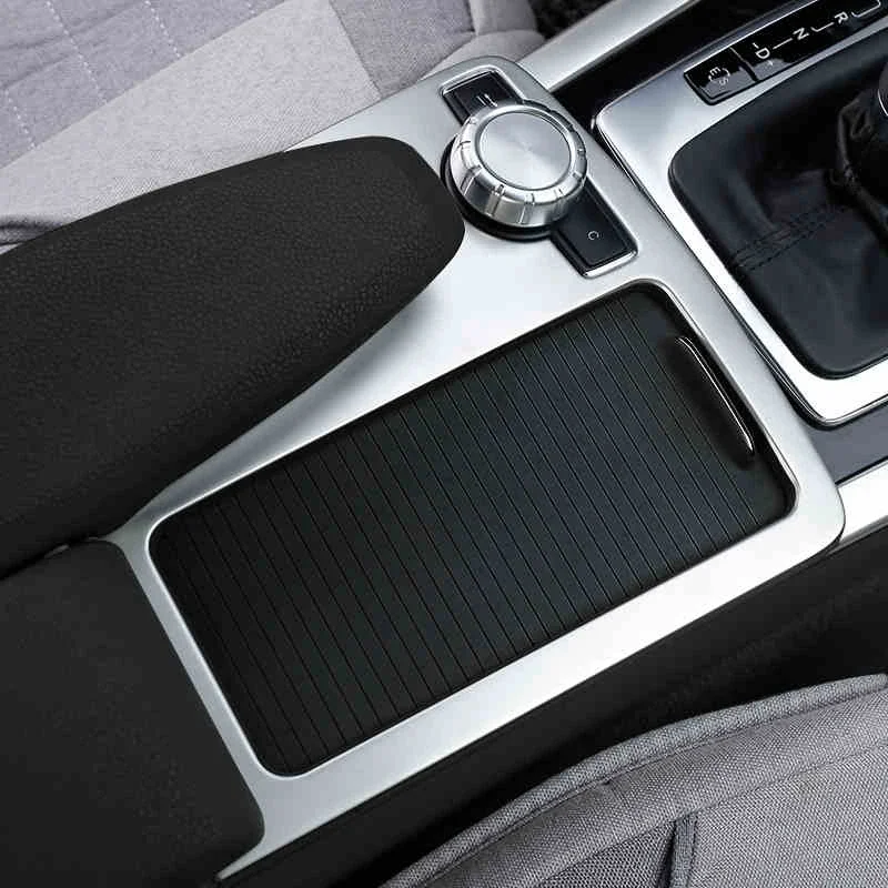 Фото Стайлинг автомобиля из углеродного волокна для Mercedes Benz C E класс W204 W212 Coupe W207 C207 Автомобильный держатель для стакана для воды декоративная панель отделка крышка №3