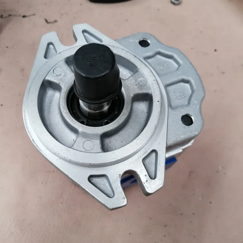 Недорогой дорожный разветвитель для поверхностного покрытия портативный битум