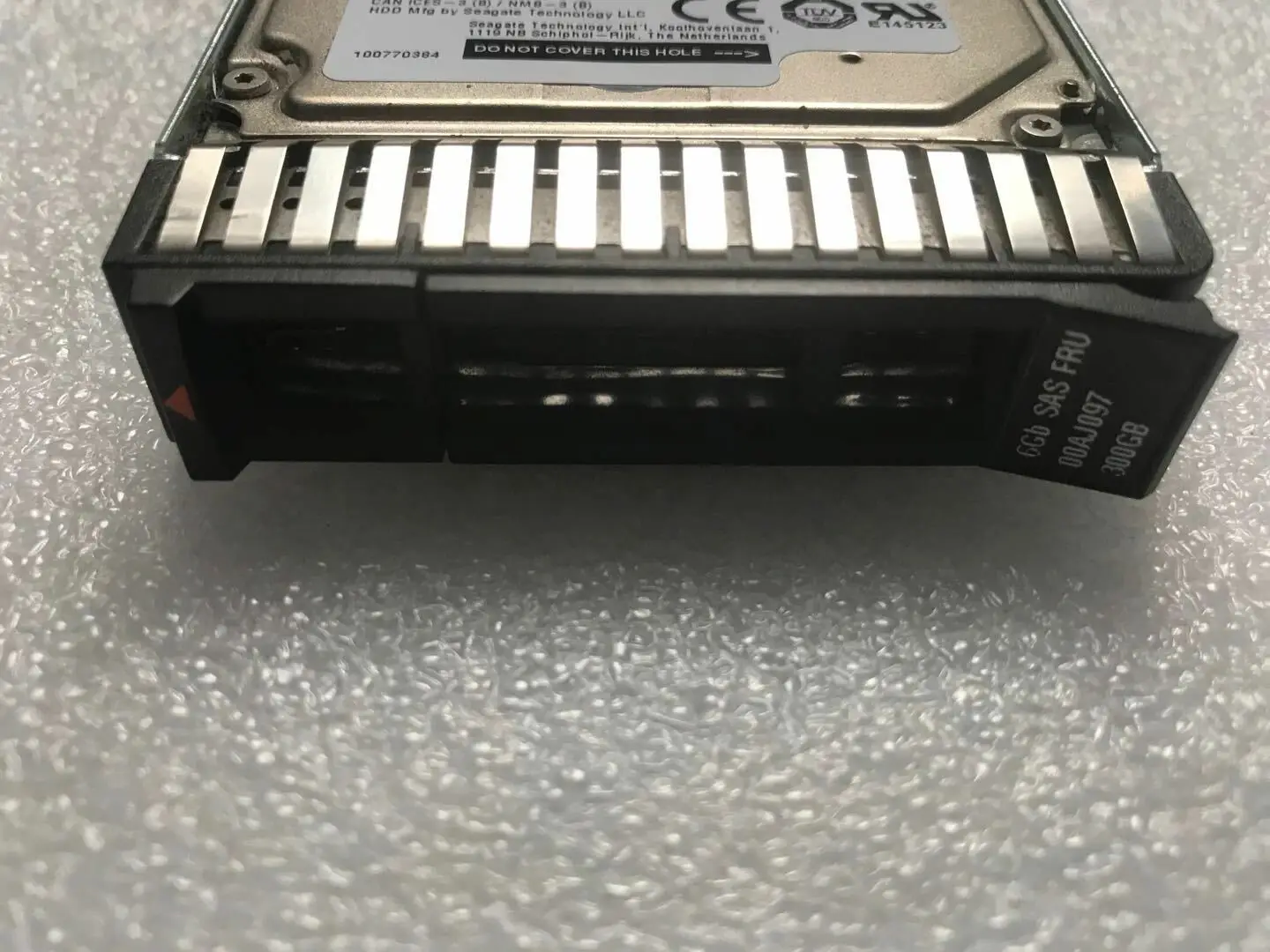 

FOR IBM 300GB 10K RPM 00AJ097 00AJ096 6Gbps SAS 2.5" G3 Hot Swap HDD Hard Disk Drive