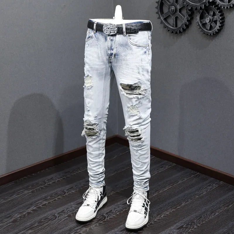 Рисунок 2 - Джинсы мужские Стрейчевые в стиле ретро