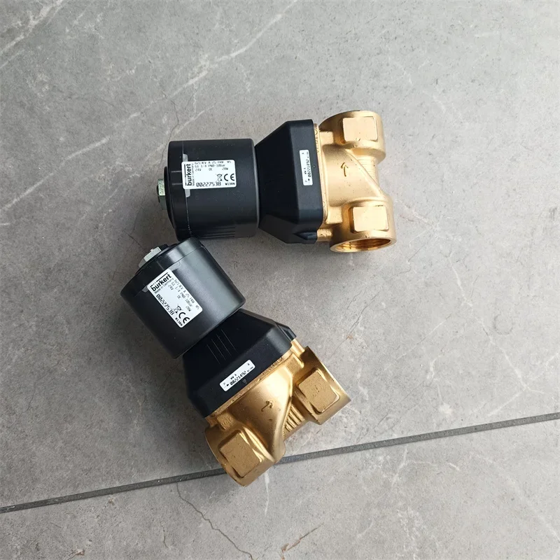 호sland Originele Burkert 00227538 00077247 00218520 0037943 Магнит G1/4&quot 220 В в Voorraad