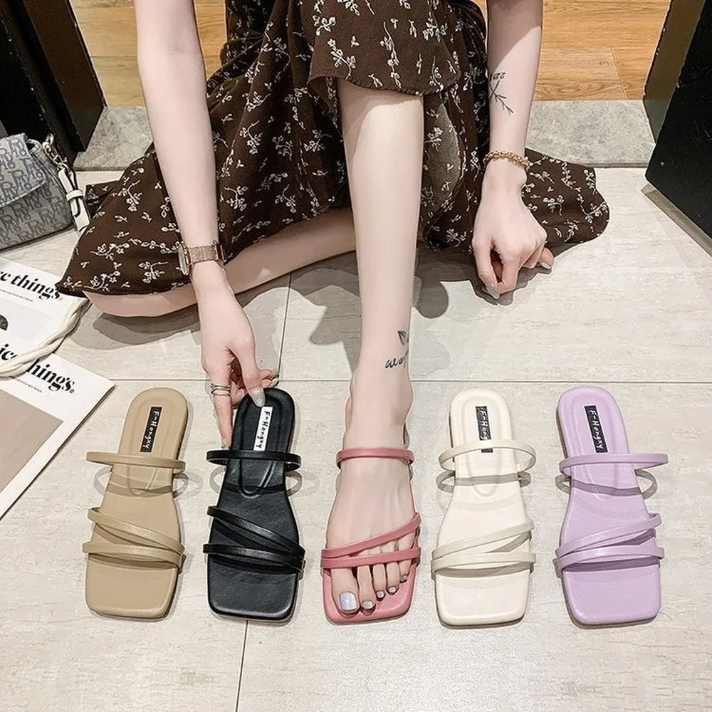 

2022 Designer Women Slippers Fasciola Design Flat Sandals Women Casual Solid Color Square Toe Hollow Flat Heel Woman Shoes