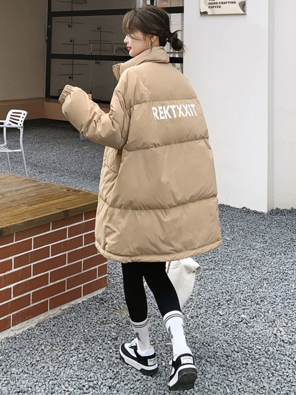 Синий пуховик женский средней длины новинка зимы 2024 корейская мода утепленное