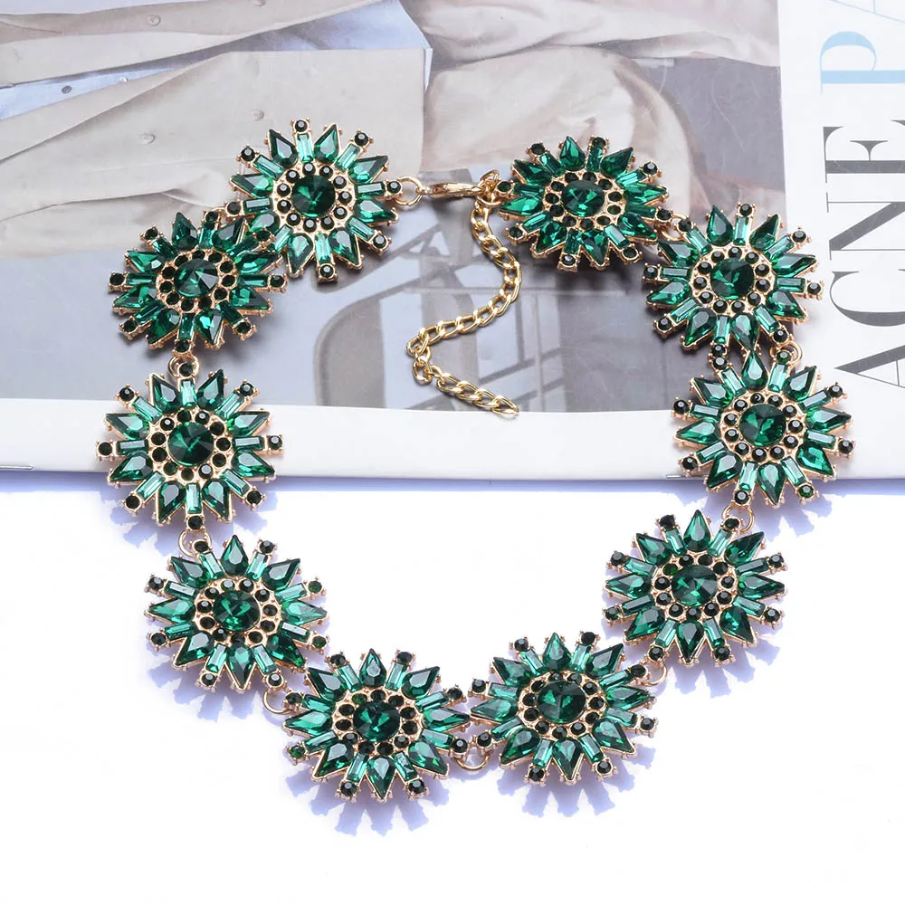 

Green Blue Red Crystal Rhinestone Large Collar Big Bib Necklace Women Indian Ethnic Chunky Statement Necklace Jewelry