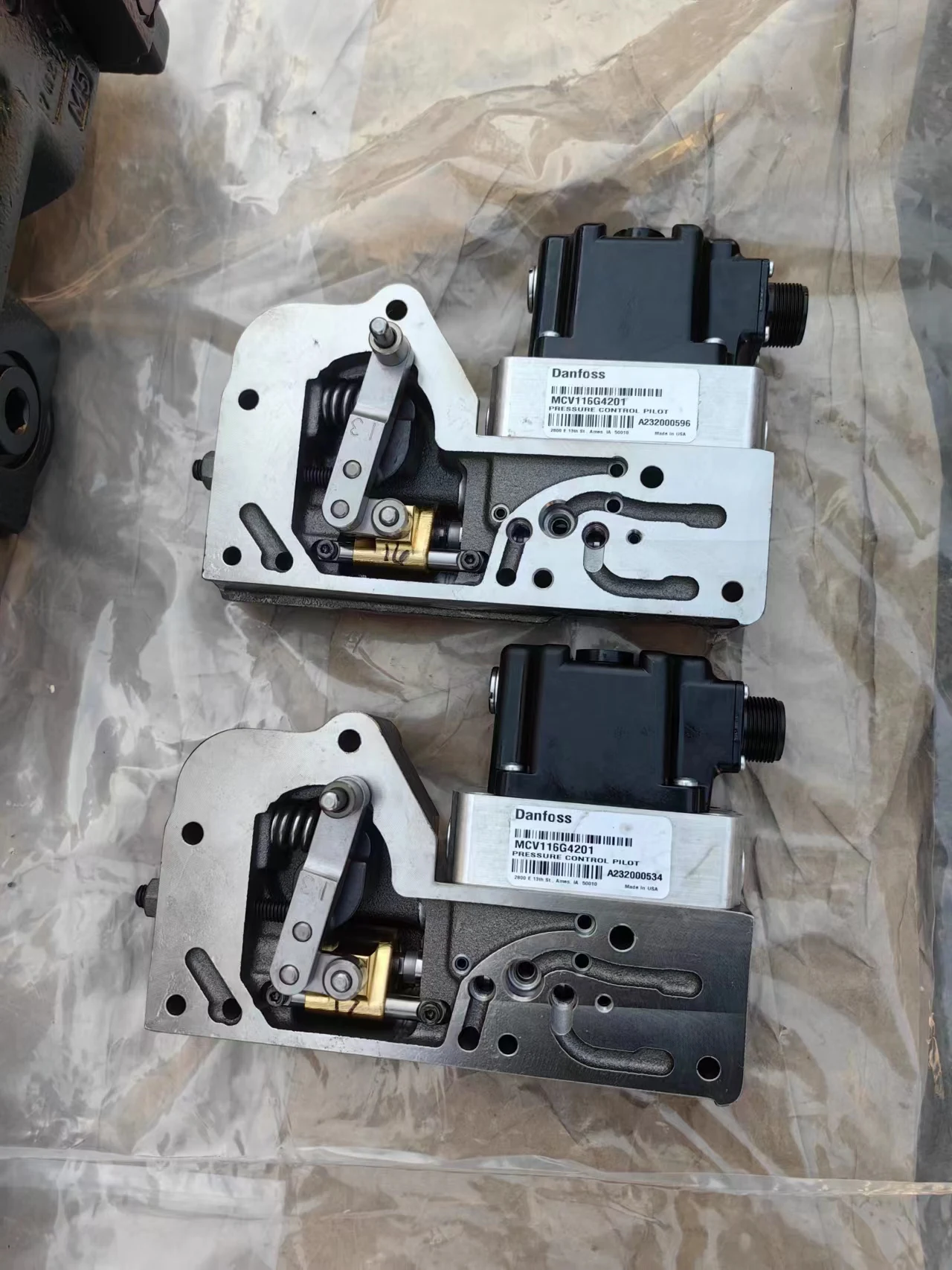 Контрольный клапан гидравлического давления Sauer MCV116G4201 KVEBB1402 KVEBB0504 KVEBB0704 KVEBB1804