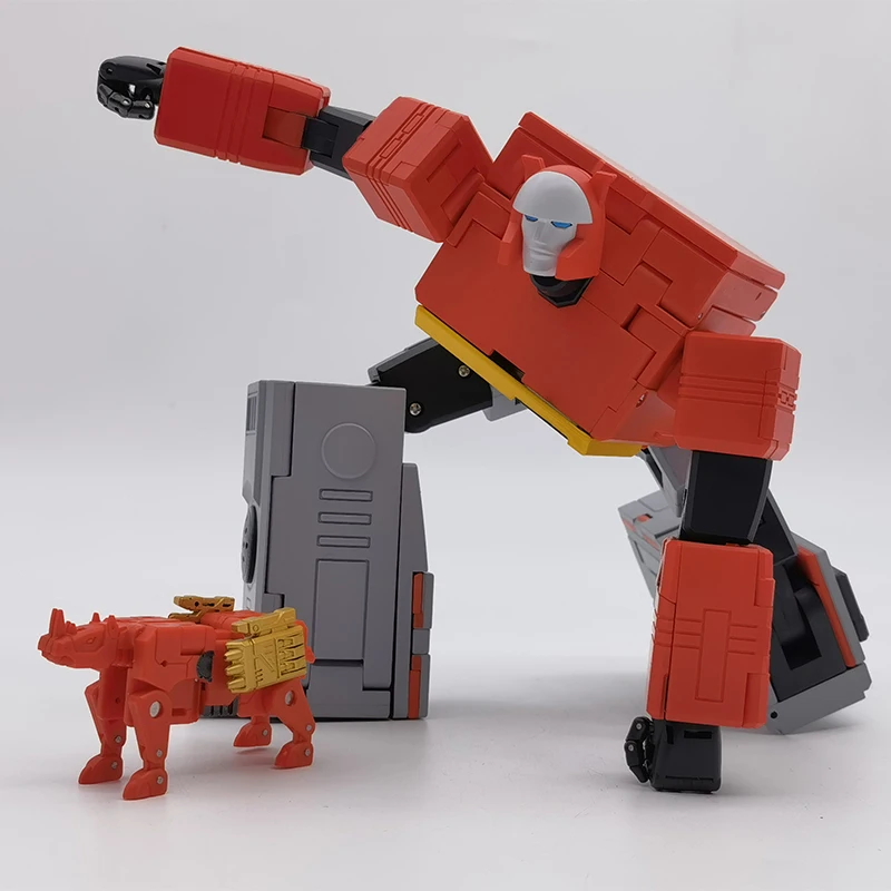 

Экшн-фигурка-робот с лентой G1 MP Series 27 см