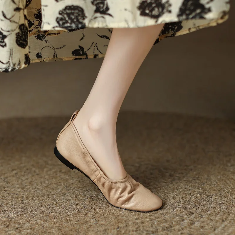 

Sheepskin Loafers Basic Style Round Toe Flat Shoes Slip On Woman Soft Flats Spring Autumn Pleated Women Loafers Korea Style