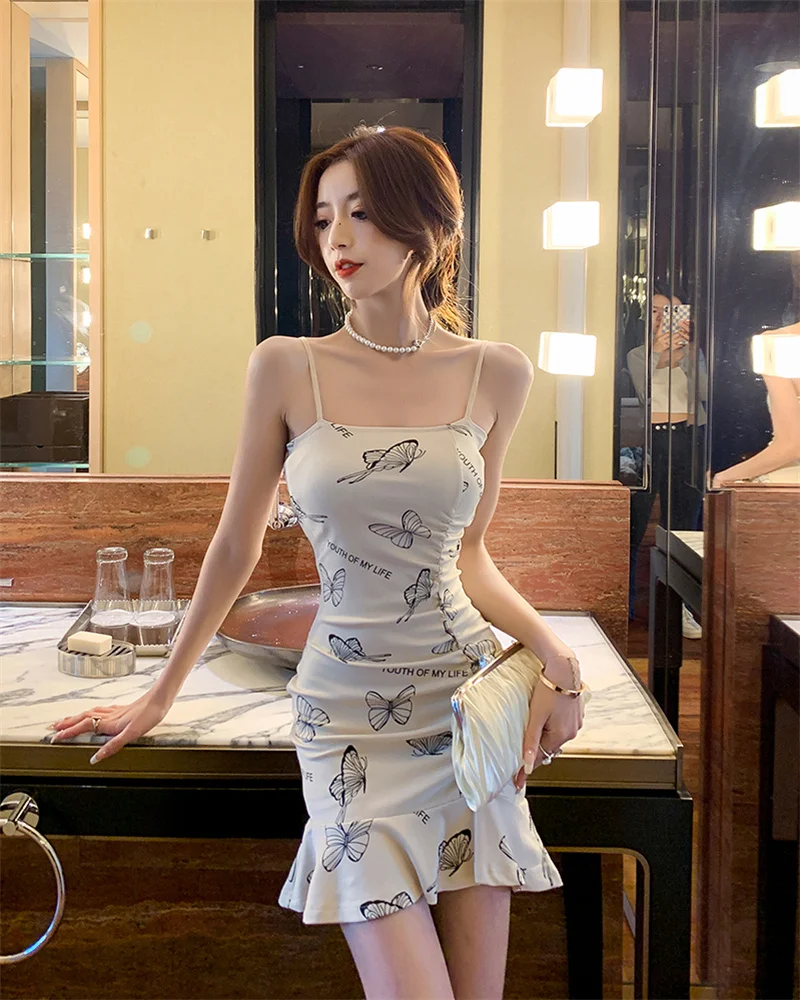 

Новинка лета 2021, модное женское платье с коротким рукавом и открытой талией на груди