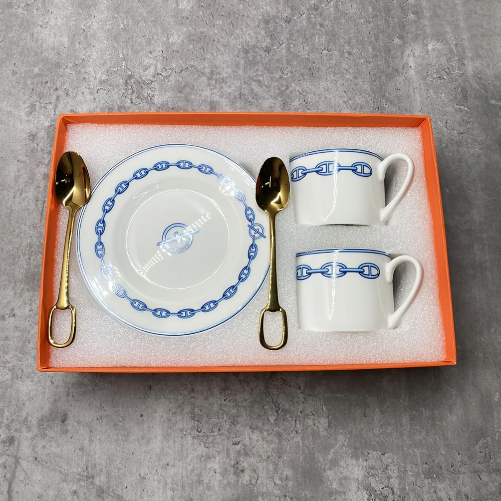 Обеденная тарелка из костяного фарфора с синей цепочкой новая кофейная чашка для