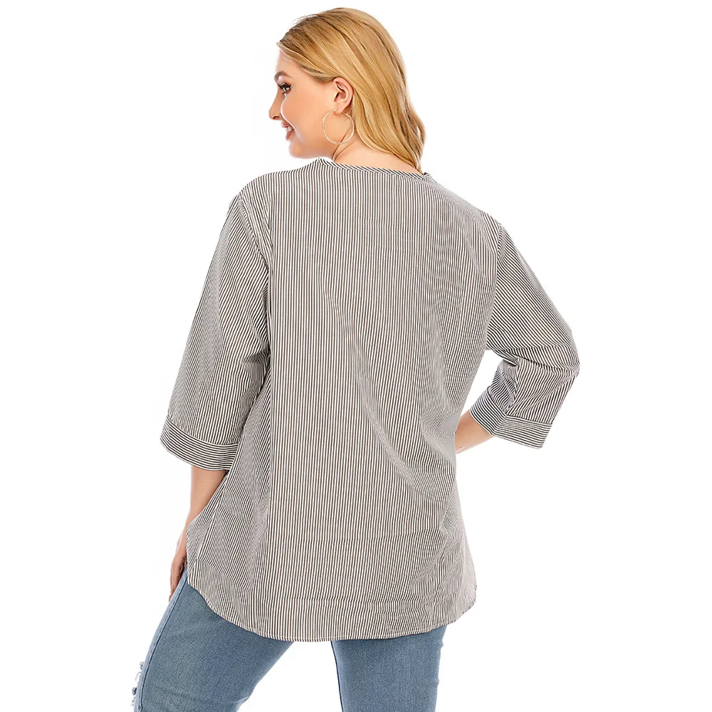 Рисунок 5 - Женская футболка с длинным рукавом